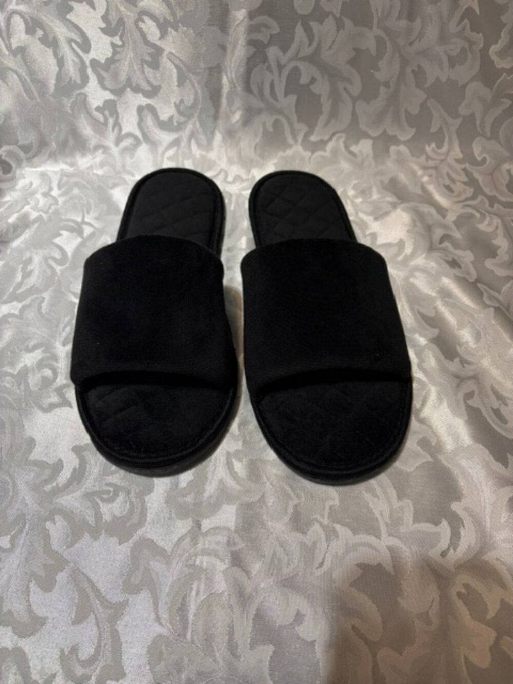 Secret Treasures Brand Women's Black Slippers, Size Large (9-10W)